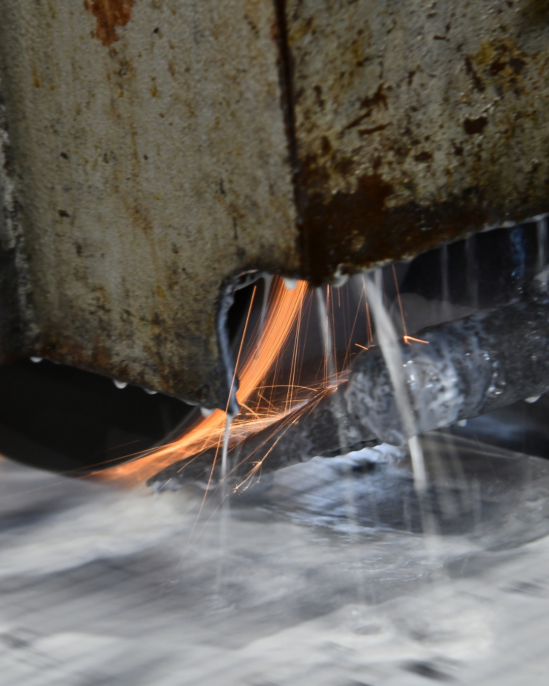 Chromium Carbide Overlay Wear-Resistant Steel Plate Manufacturer & Service Provider