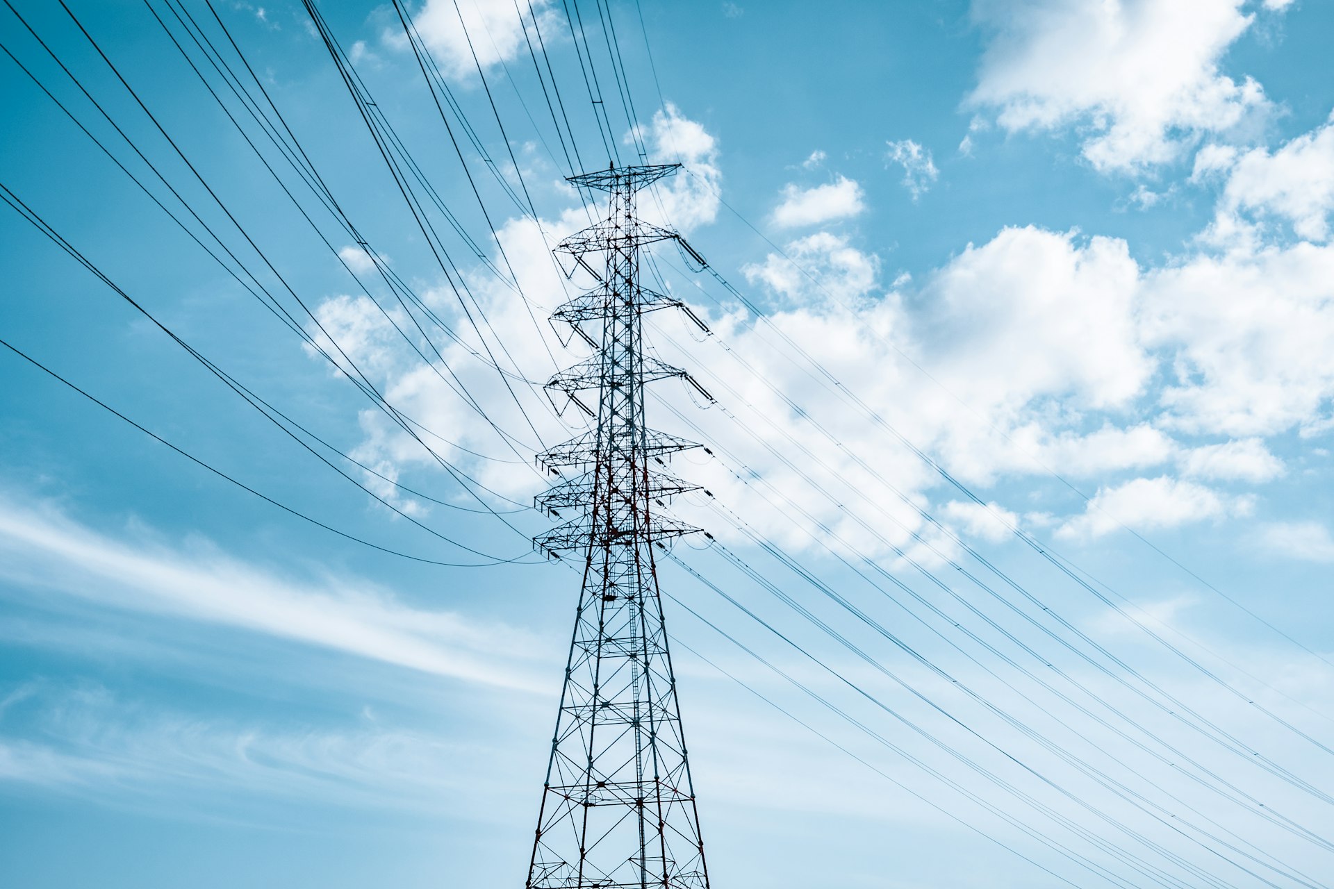 Japan: Leading Power Transmission & Renewable Energy Construction Group Seeking Strategic Acquisitions