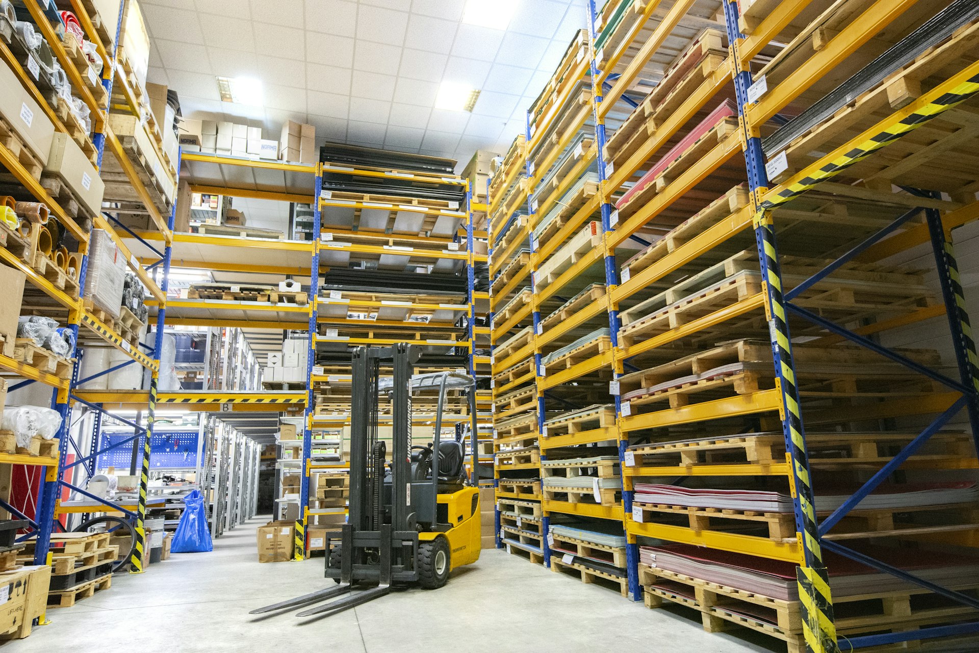 Japan: Leading International Logistics & Warehousing Group Seeking Overseas Warehouse, Forwarding & Real Estate Acquisitions