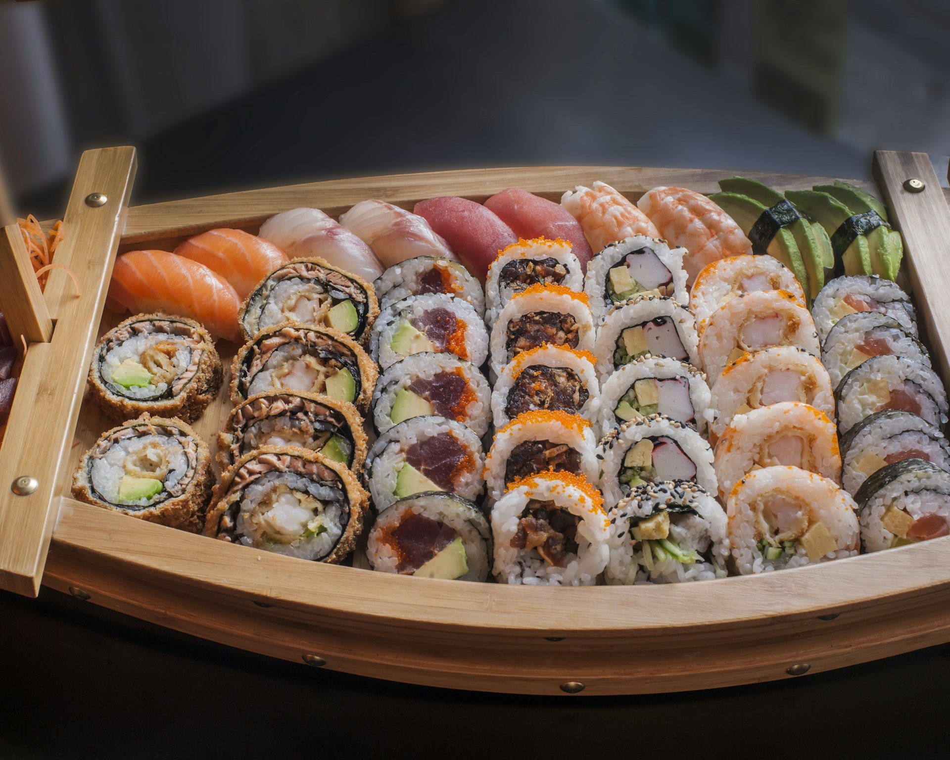 Japan: Leading Sushi Restaurant Operator Seeking Global Franchise & 100% Acquisition Partners